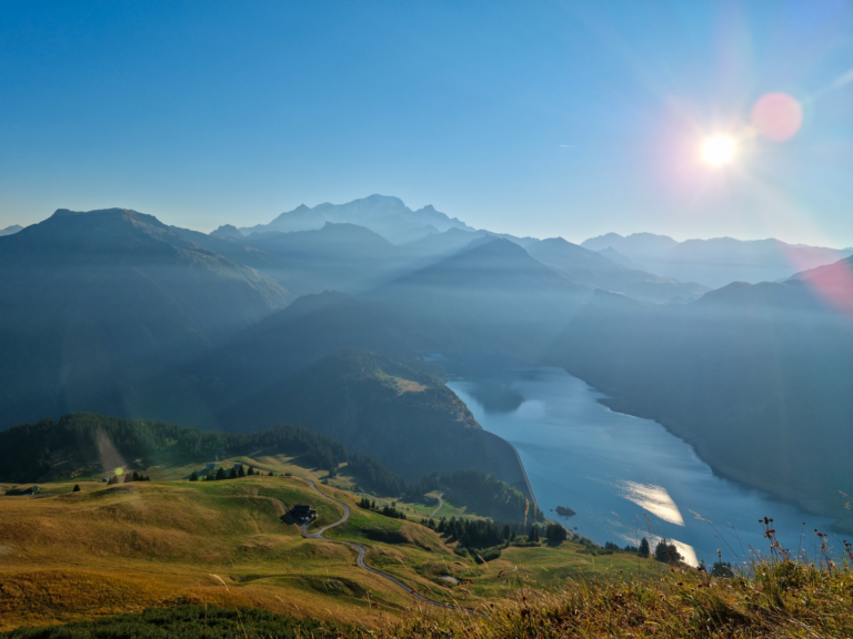 levé de soleil lac de roselend